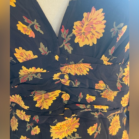 Veronica Beard yellow flowers just gorgeous 🌼 dress size 4 longs sleeves - Picture 4 of 7